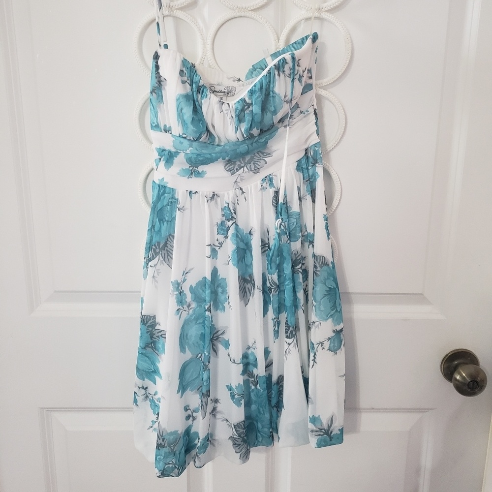 Short-length White Dress